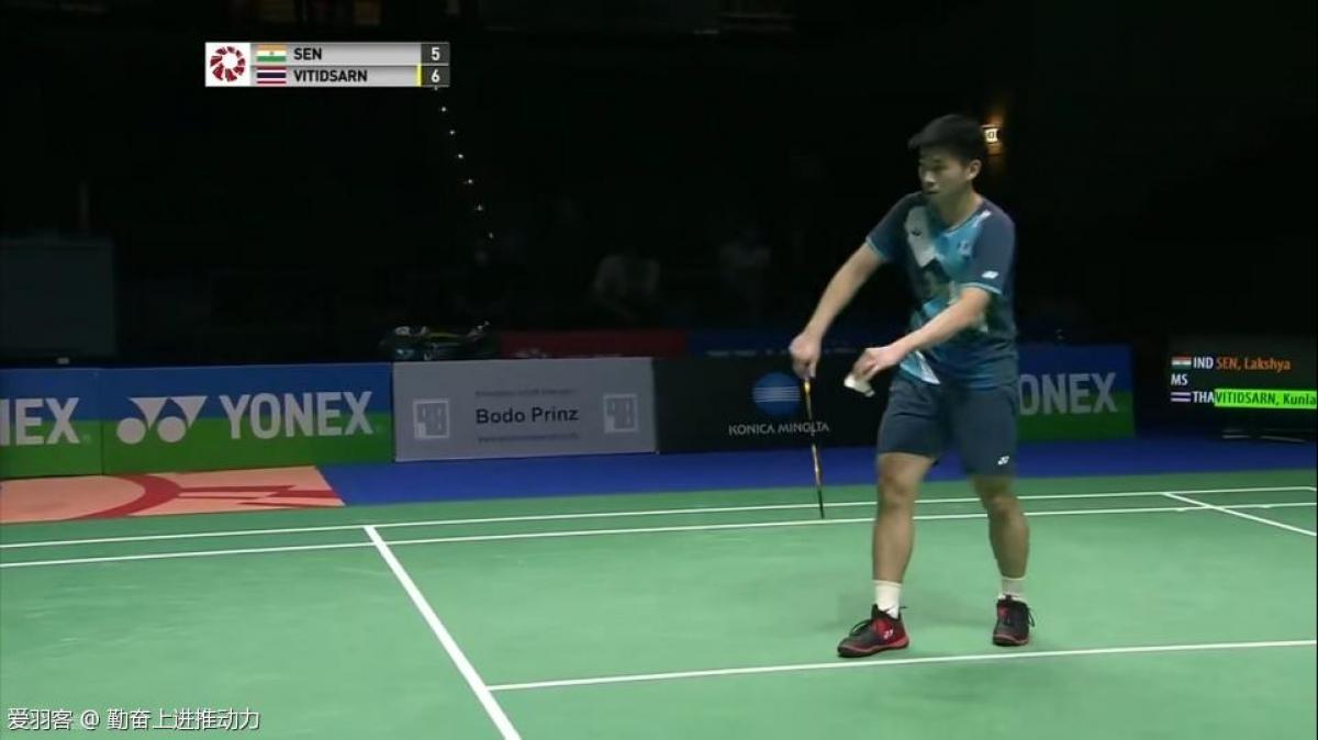 在诺伊尔受 在诺伊尔受