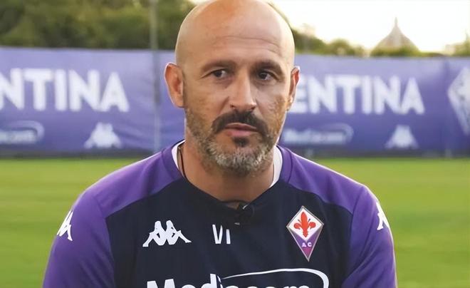 完全不同的 完全不同的