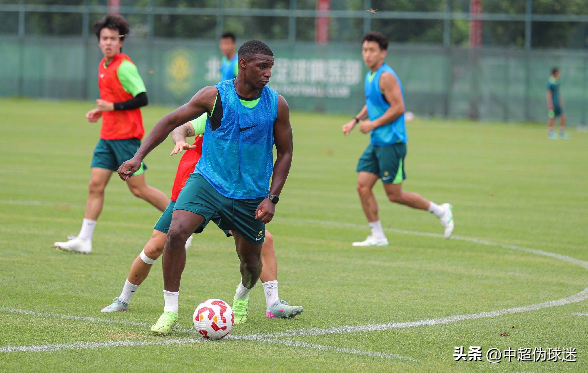 师赛中的表 师赛中的表